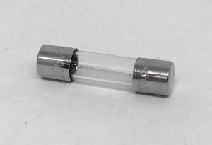 007. Fuse 2.5a Quick 5 * 20