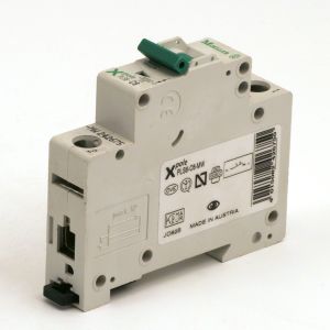 010B. Circuit breaker pLS6-C6